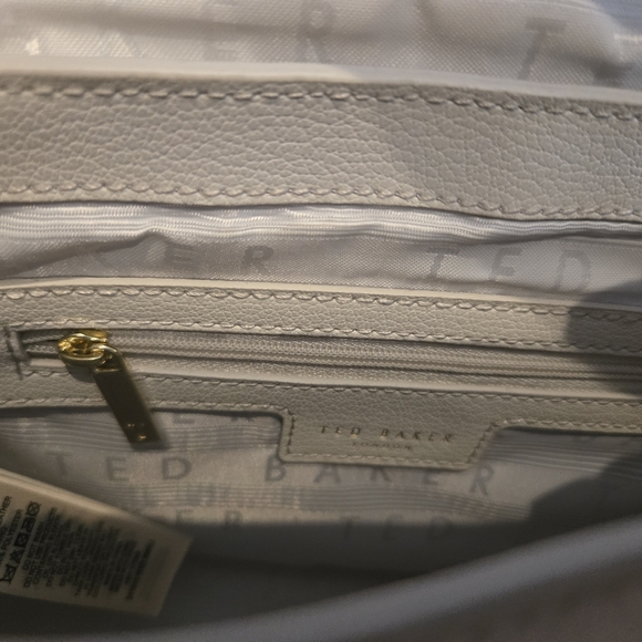 Ted Baker Amali Leather Round Cross Body Bag - Picture 7 of 8